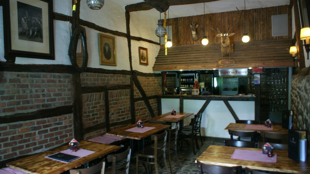 B&B Le Secret Du Bois Bourseigne-Vieille 外观 照片